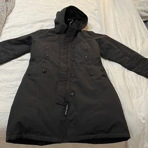 Canada Goose Women’s Kensington Parka